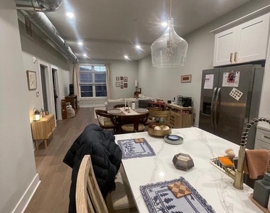 581 Jamestown - Photo Thumbnail 24