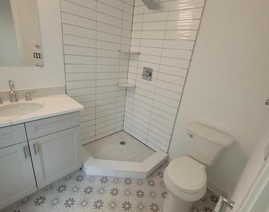 223 E Girard Avenue - Photo Thumbnail 21