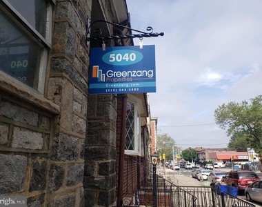 5040 Walnut Street - Photo Thumbnail 6