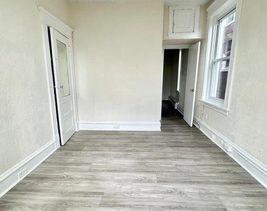 5040 Walnut Street - Photo Thumbnail 1