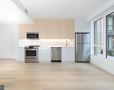 1099 Germantown Avenue - Photo Thumbnail 1