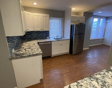 6534 Torresdale Avenue - Photo Thumbnail 4