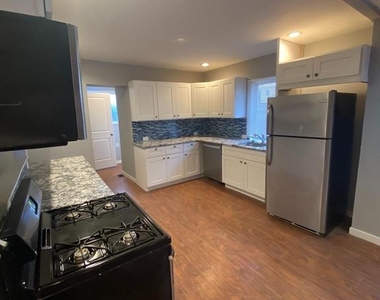 6534 Torresdale Avenue - Photo Thumbnail 11
