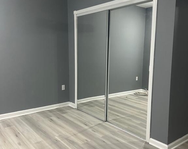 2417 S Rosewood Street - Photo Thumbnail 22