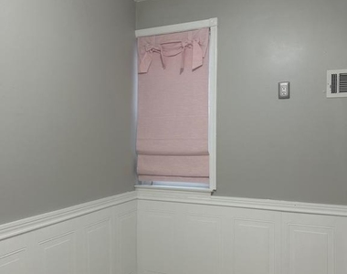 2417 S Rosewood Street - Photo Thumbnail 27