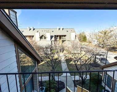 14111 William Street - Photo Thumbnail 10