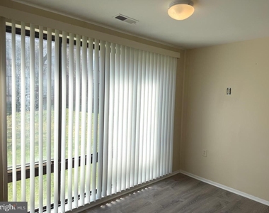 18131 Chalet Drive - Photo Thumbnail 39