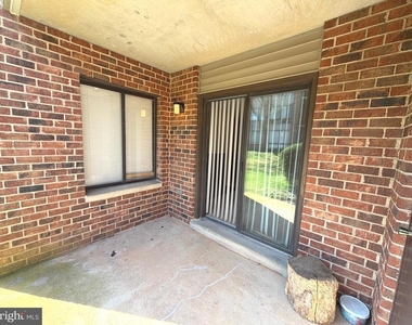 18131 Chalet Drive - Photo Thumbnail 43