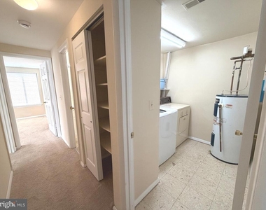 18131 Chalet Drive - Photo Thumbnail 17
