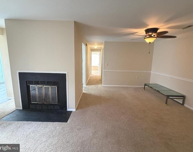 18131 Chalet Drive - Photo Thumbnail 4