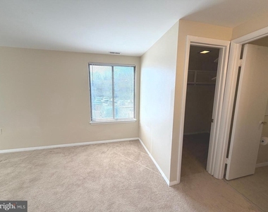 18131 Chalet Drive - Photo Thumbnail 27