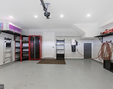 7549 Hearthside Way - Photo Thumbnail 27