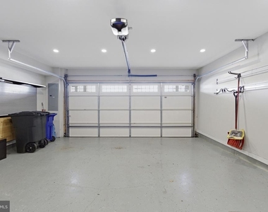 7549 Hearthside Way - Photo Thumbnail 26