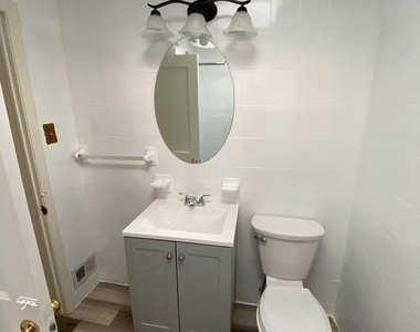 338 Gusryan Street - Photo Thumbnail 12