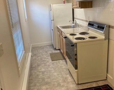 623 Columbia Avenue - Photo Thumbnail 4