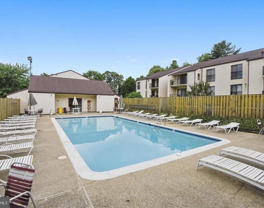 2570 Riva Road - Photo Thumbnail 14