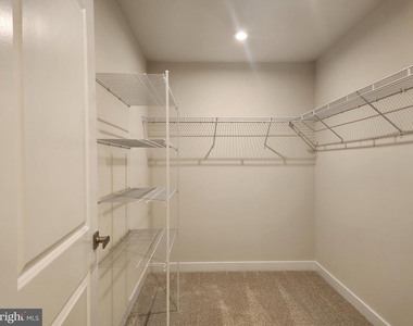 377 Waterside Square - Photo Thumbnail 11