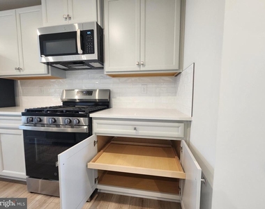 377 Waterside Square - Photo Thumbnail 5