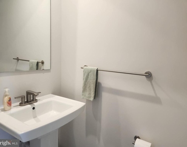 377 Waterside Square - Photo Thumbnail 8