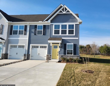 377 Waterside Square - Photo Thumbnail 1