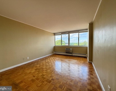 1401 Pennsylvania Avenue - Photo Thumbnail 11