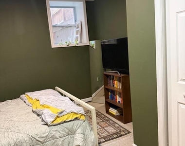 1821 N Capitol Street Ne - Photo Thumbnail 5