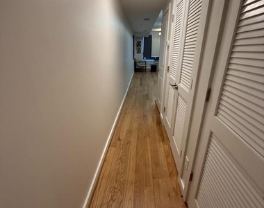 2009 Benning Road Ne - Photo Thumbnail 6