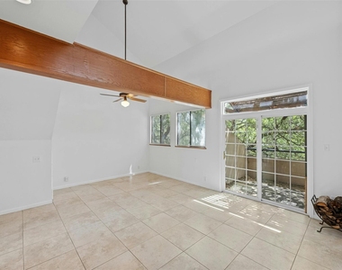 1735 Spyglass Dr - Photo Thumbnail 13