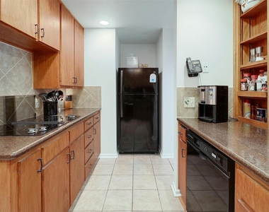 1735 Spyglass Dr - Photo Thumbnail 6