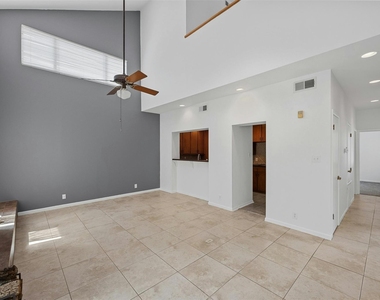 1735 Spyglass Dr - Photo Thumbnail 11