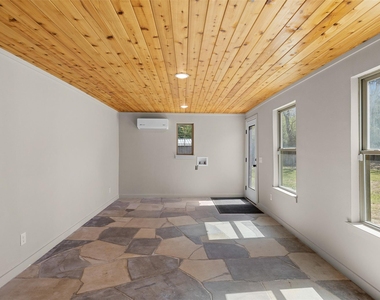 823 Hickory St - Photo Thumbnail 15