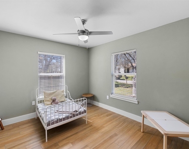 823 Hickory St - Photo Thumbnail 12