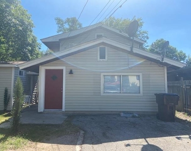 417 S Commerce St - Photo Thumbnail 1