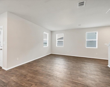 116 Honeybee Ln - Photo Thumbnail 15