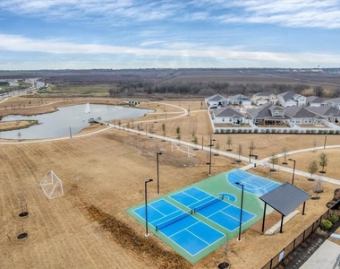 116 Honeybee Ln - Photo Thumbnail 36