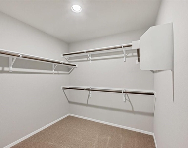 116 Honeybee Ln - Photo Thumbnail 24