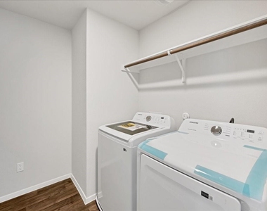 116 Honeybee Ln - Photo Thumbnail 31