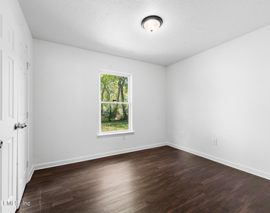 1470 Windle Street - Photo Thumbnail 14