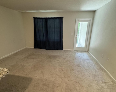5984 Creekside Crossing Drive - Photo Thumbnail 6