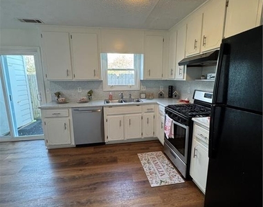 3100 Duval Place Nw - Photo Thumbnail 7