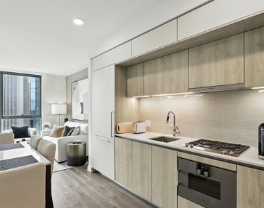 211 N Harbor Drive - Photo Thumbnail 2