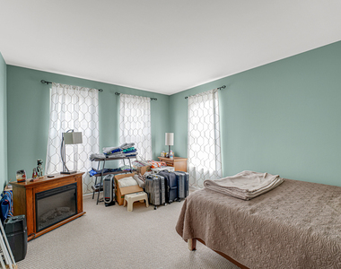 8217 Lincoln Avenue - Photo Thumbnail 17