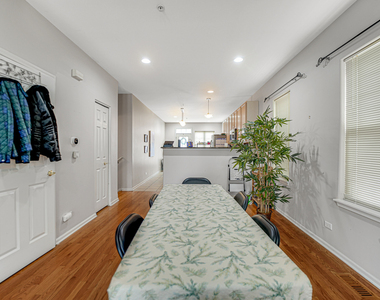 8217 Lincoln Avenue - Photo Thumbnail 9