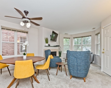 1156 N Howe Street - Photo Thumbnail 3
