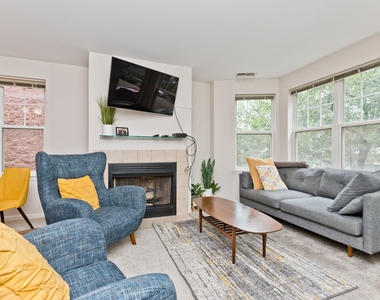 1156 N Howe Street - Photo Thumbnail 1