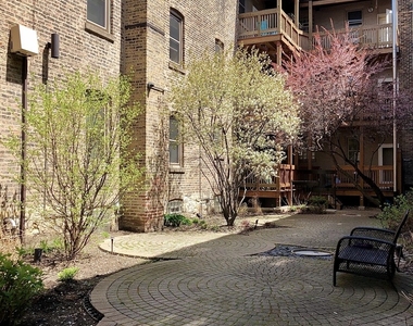 2539 W Iowa Street - Photo Thumbnail 18