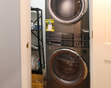 6042 N Kenmore Avenue - Photo Thumbnail 8