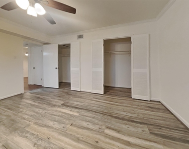7900 Westheimer Road - Photo Thumbnail 8