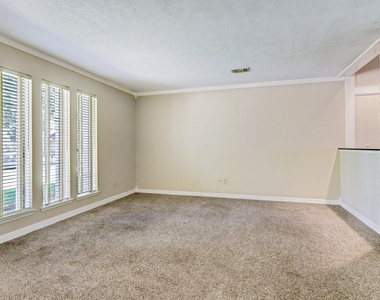 3706 Haven Pines Drive - Photo Thumbnail 3