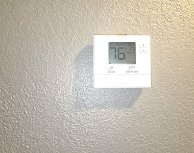 9330 Chesterfield Drive - Photo Thumbnail 5